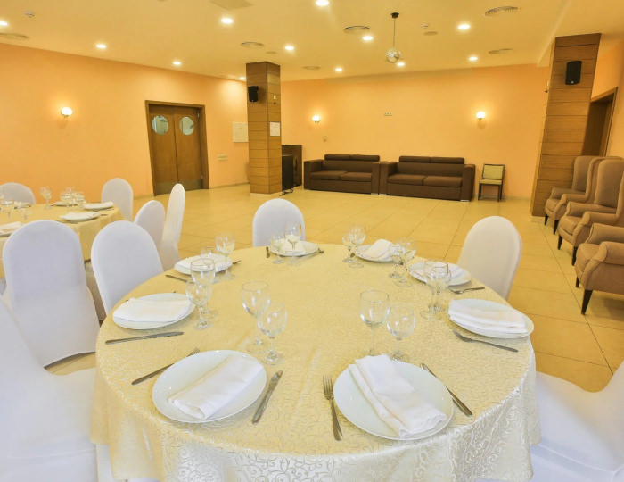 Зал &quot;Нева&quot; - Оздоровительный комплекс «Десна»