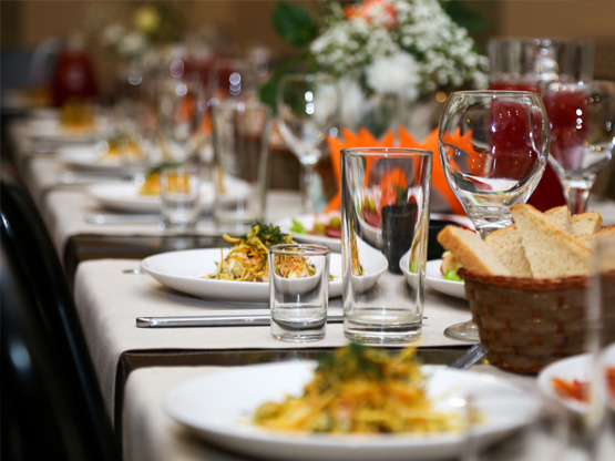 Банкетные залы и площадки - Оздоровительный комплекс «Десна» Банкетные залы и площадки - Оздоровительный комплекс «Десна»